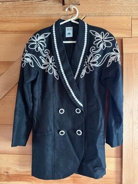Hairston Roberson - Black Embroidered Double-Breasted Jacket with White Trim
